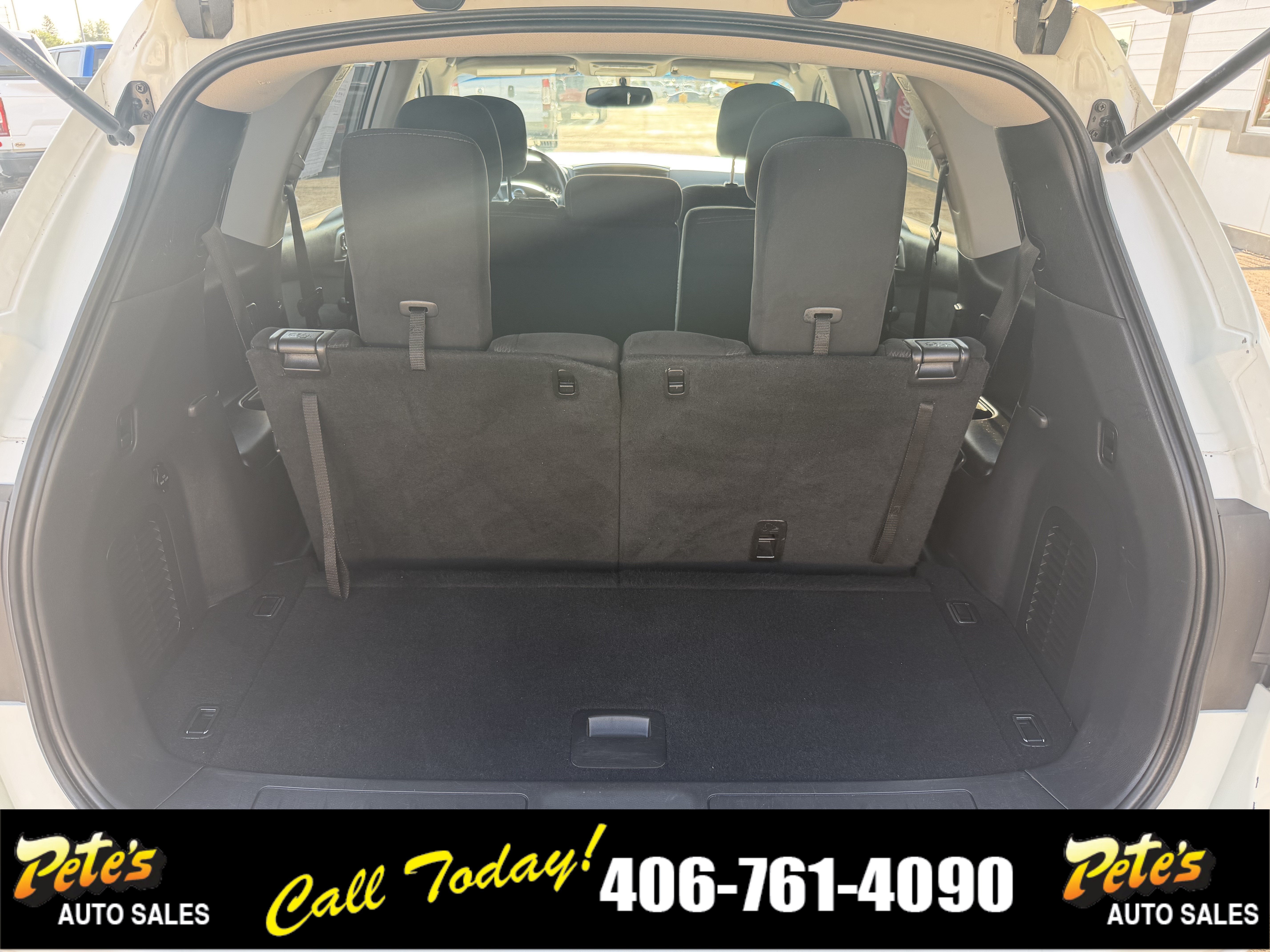 2016 Nissan Pathfinder SV