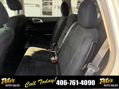 2016 Nissan Pathfinder SV