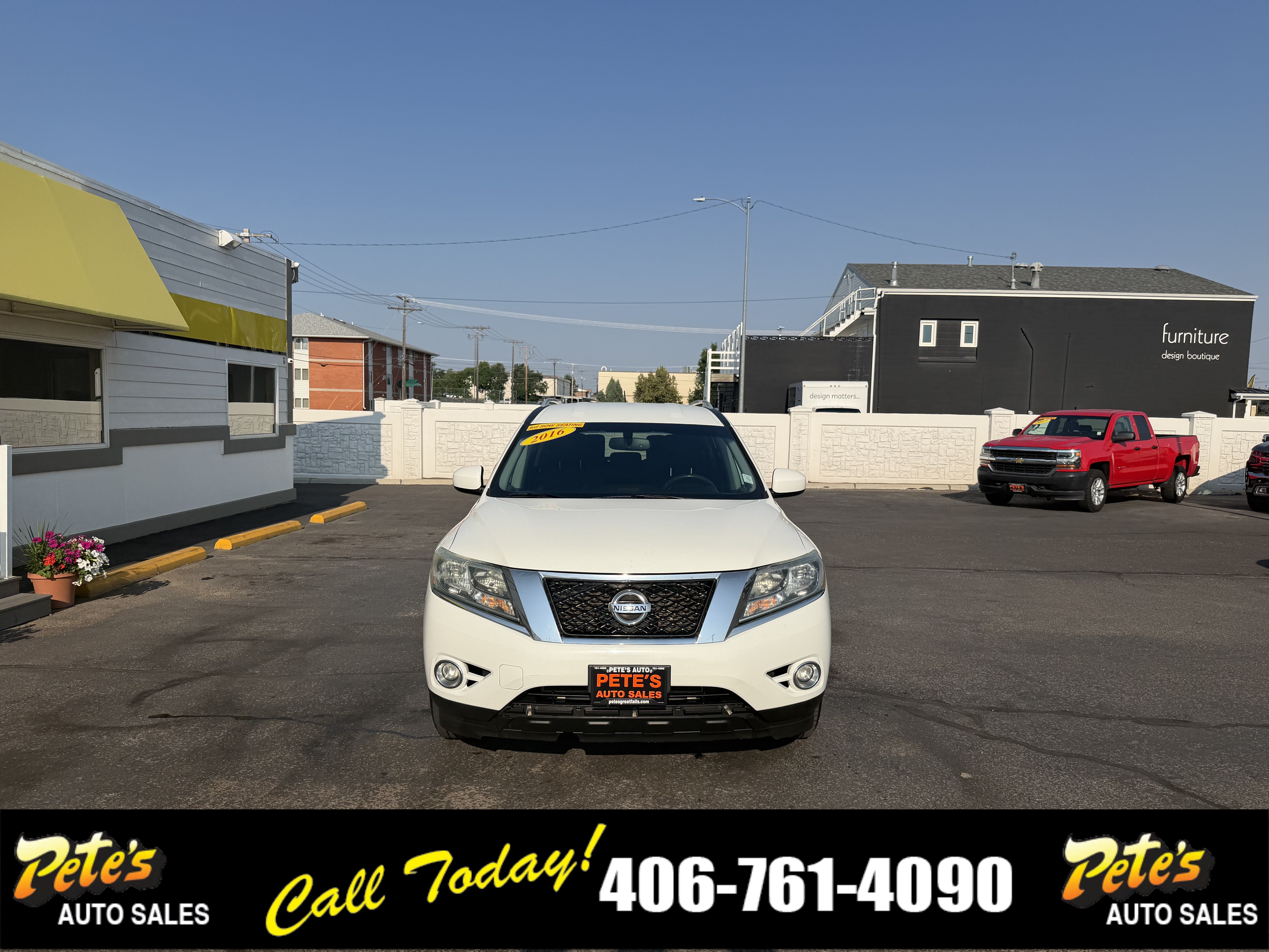 2016 Nissan Pathfinder SV