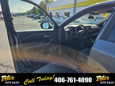 2025 Nissan Rogue SV