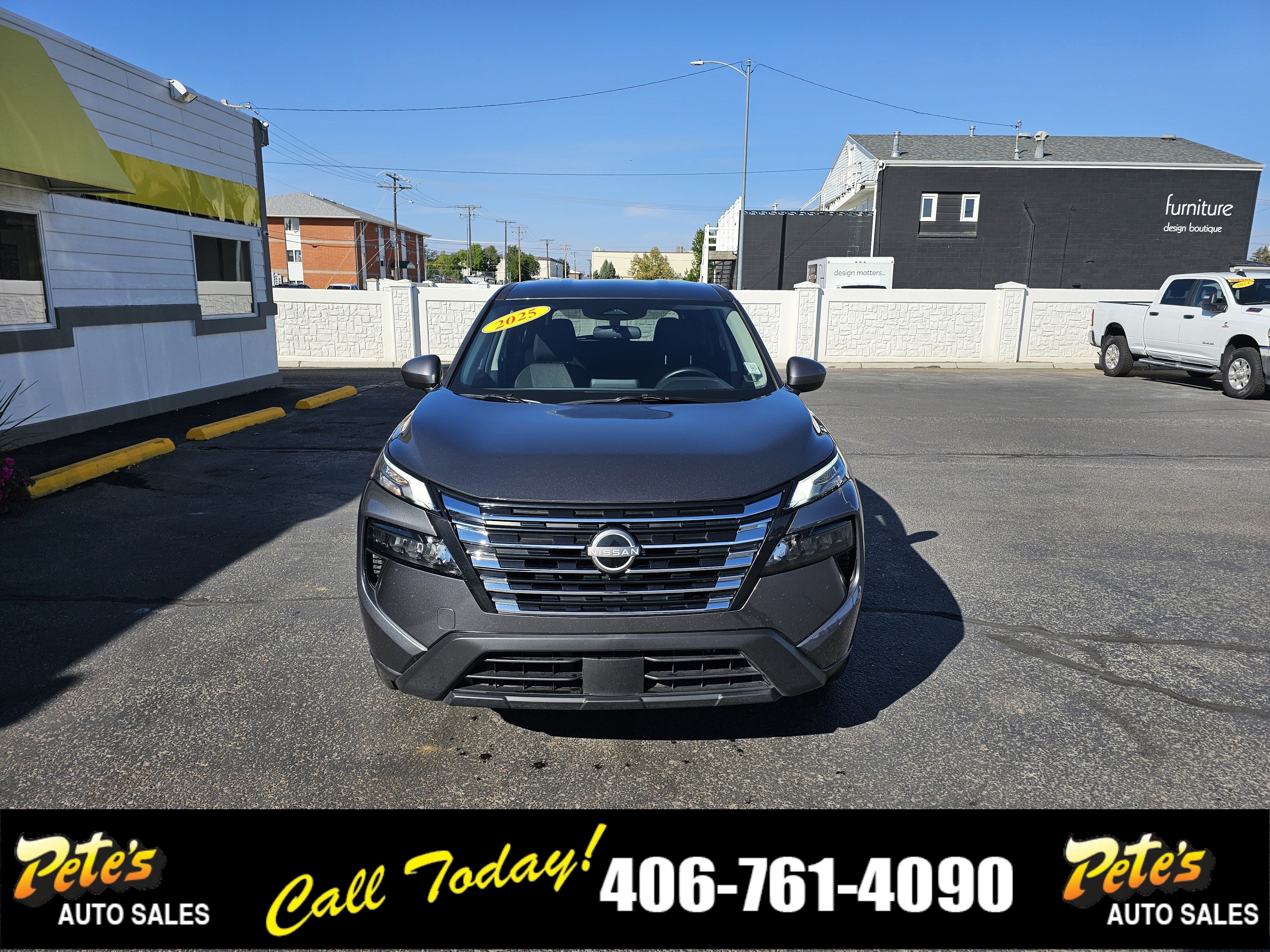 2025 Nissan Rogue SV