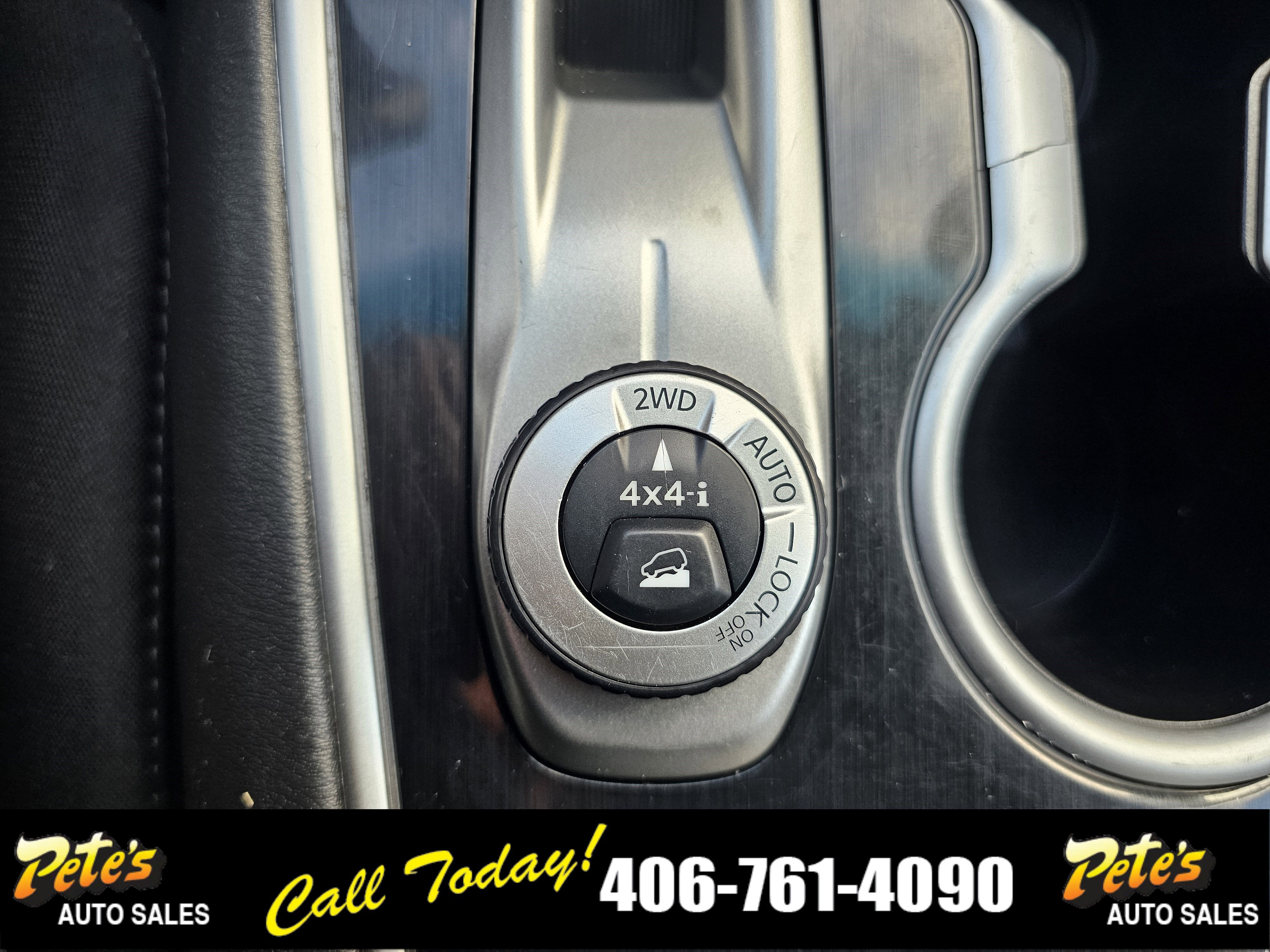 2018 Nissan Pathfinder SV