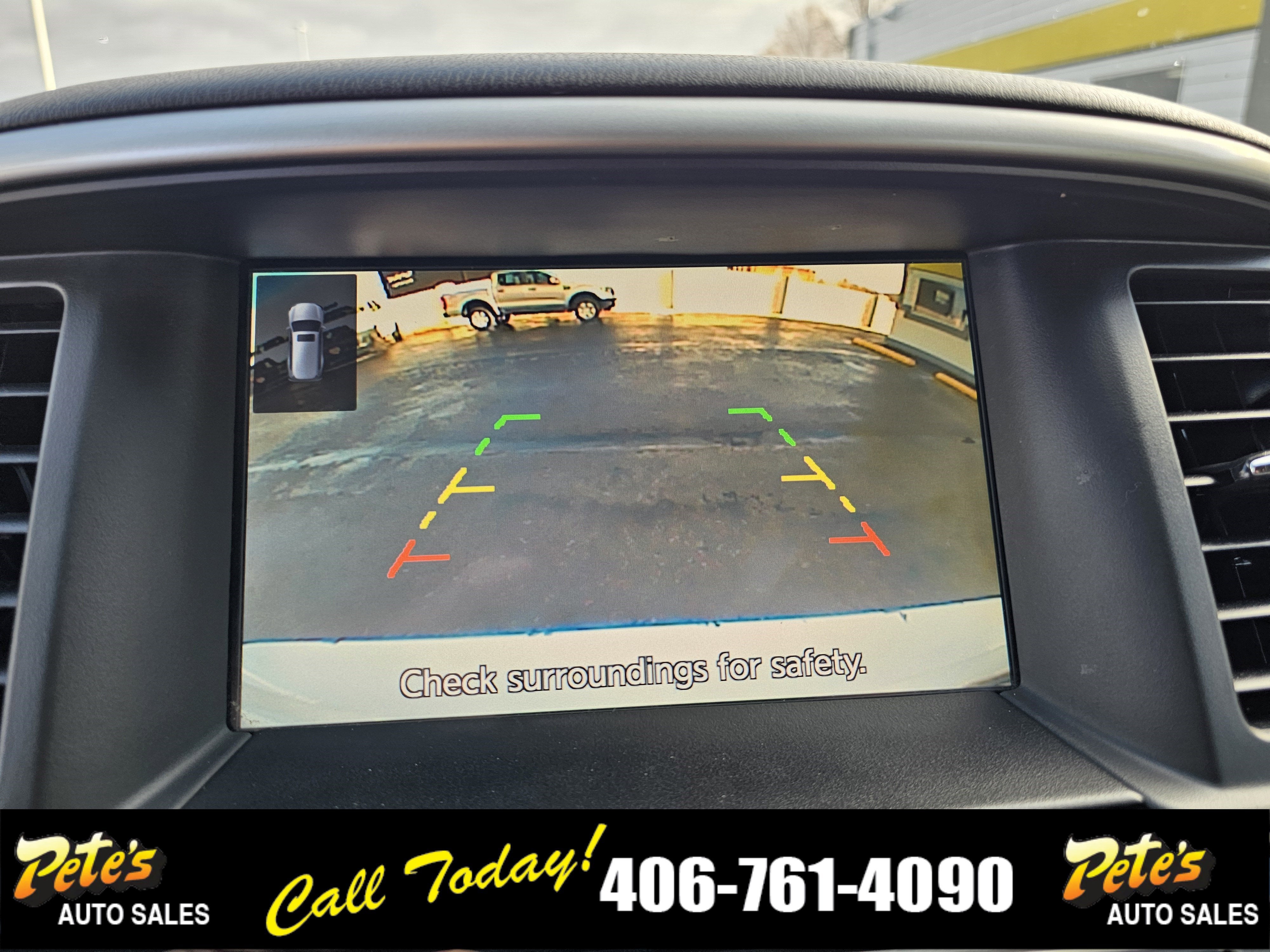 2018 Nissan Pathfinder SV