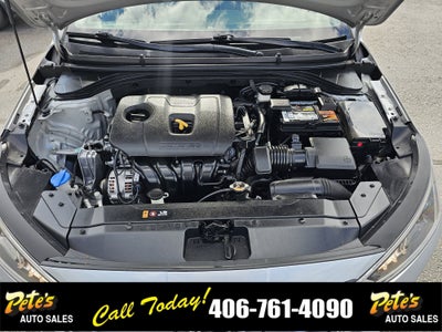 2020 Hyundai Elantra SE