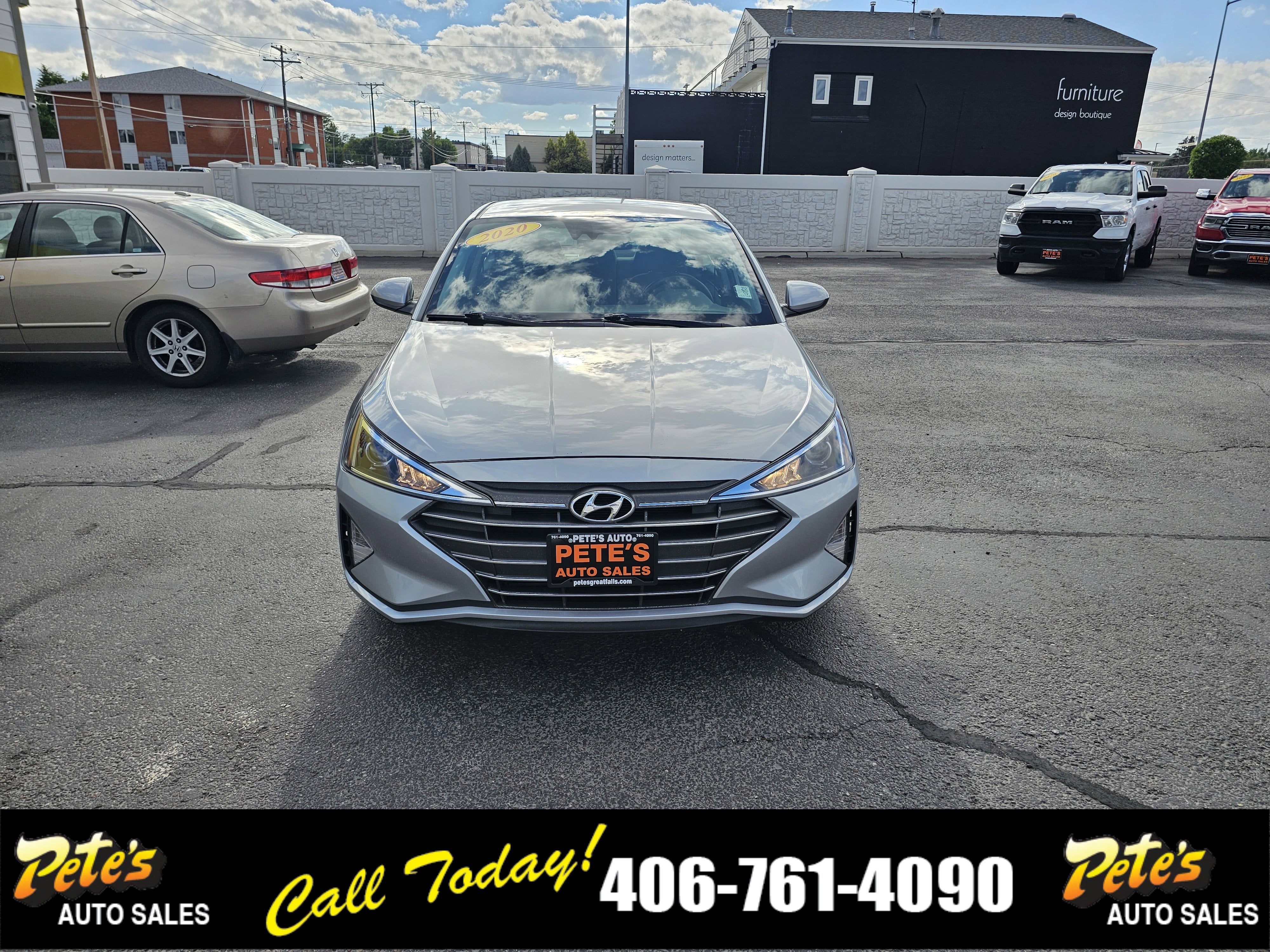 2020 Hyundai Elantra SE