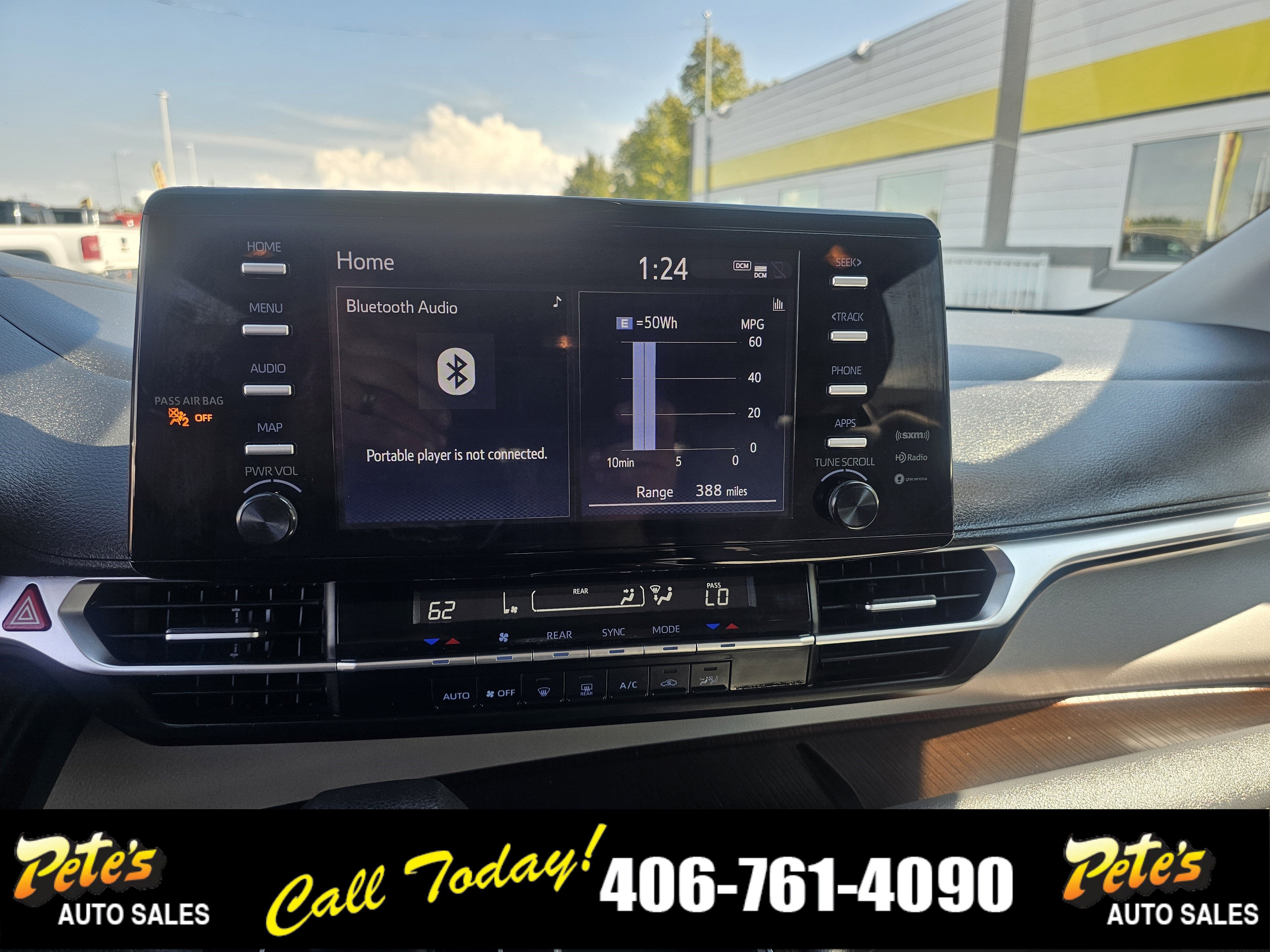 2023 Toyota Sienna LE