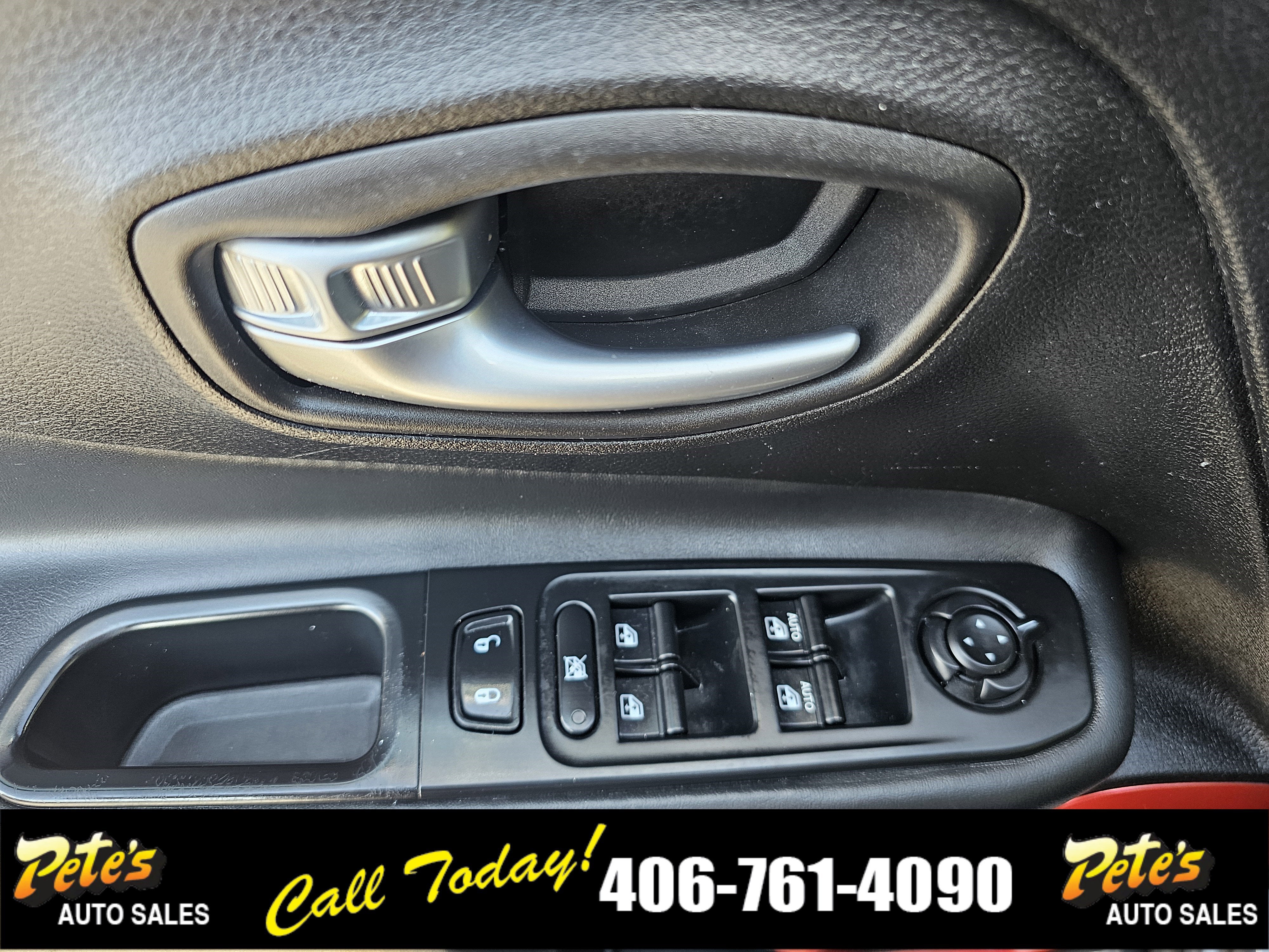 2017 Jeep Renegade Trailhawk