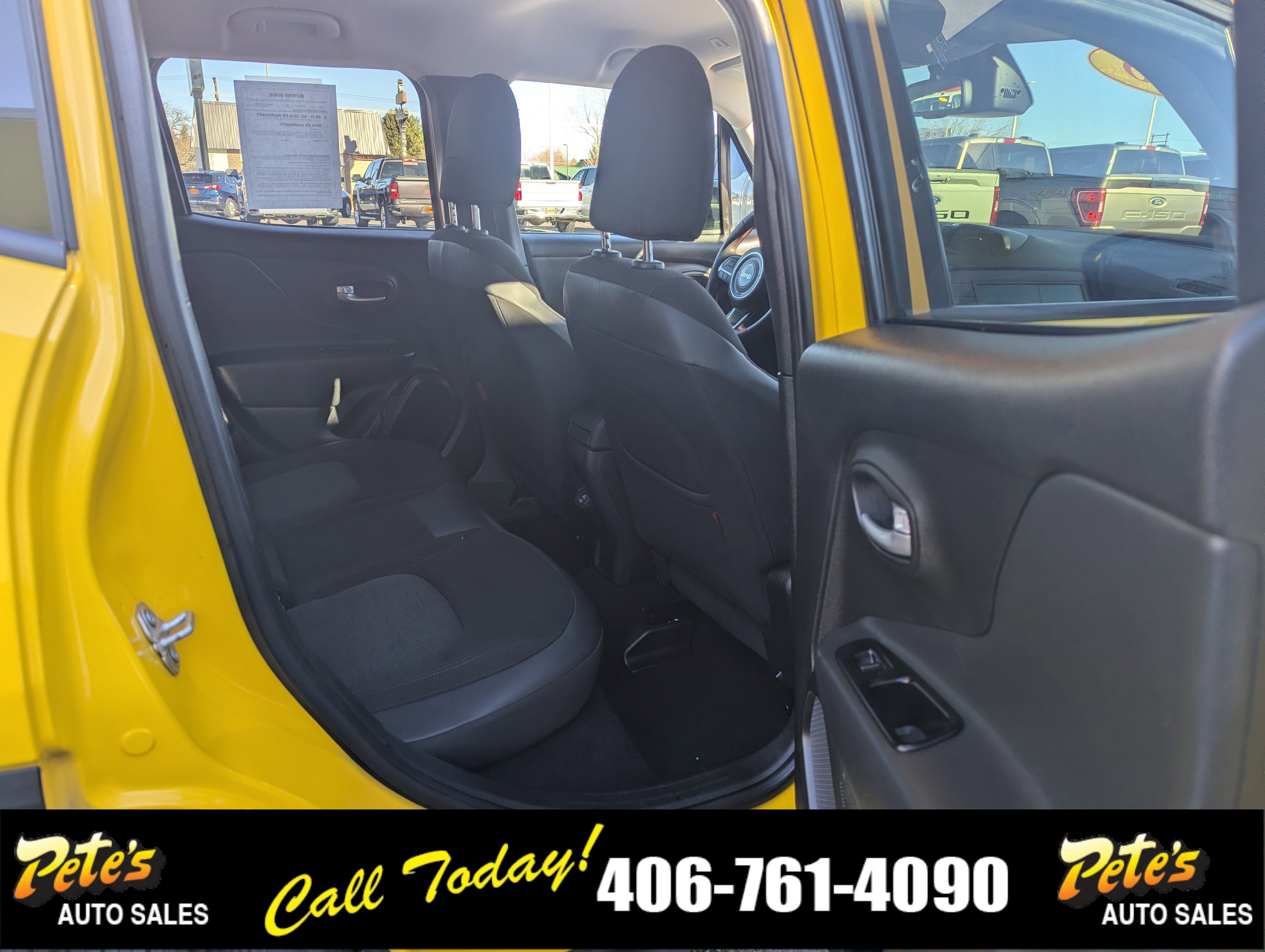 2023 Jeep Renegade Trailhawk